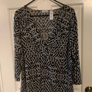 Liz Claiborne Black and White Geometric Print Top